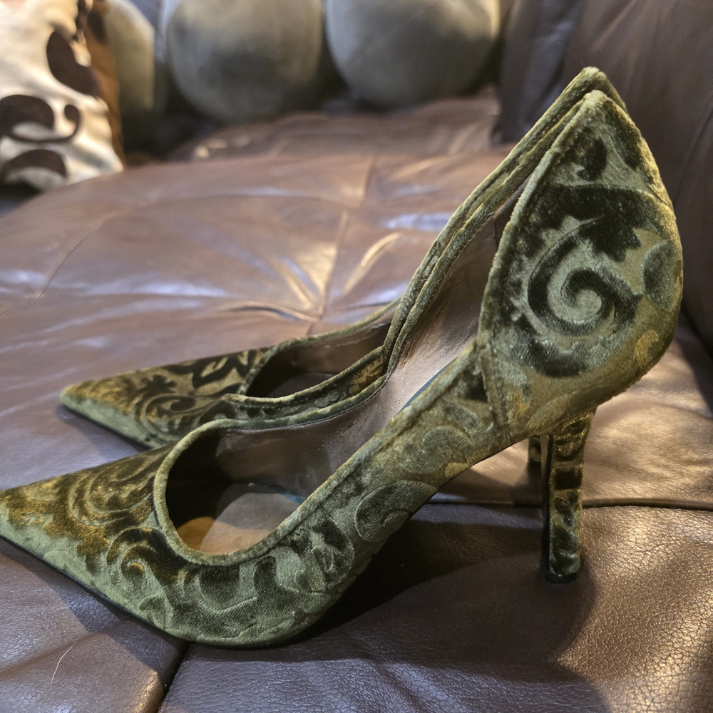 Nine West Olive Green Velvet Pointed-Toe Pumps - Picture 2 of 7